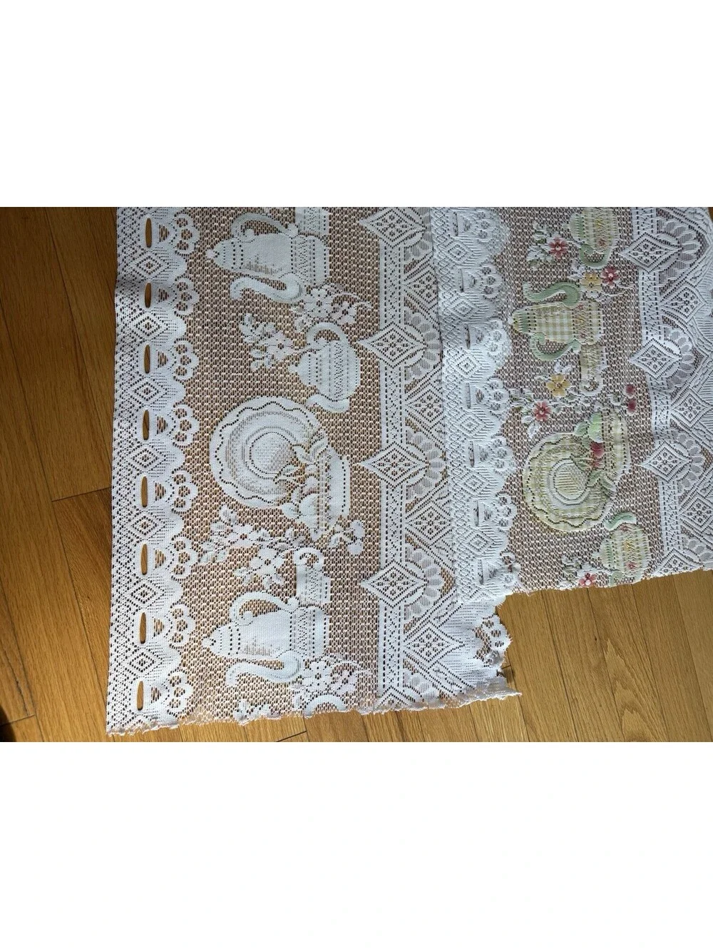 Vintage 1980s Country Kitchen Lace Fabric Panel Country Kitchen Teapot, 120x16”